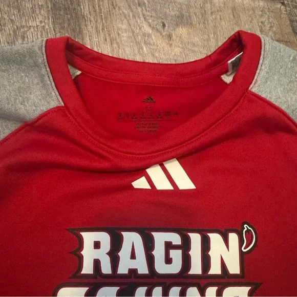Adidas Ragin’ Cajuns Sweatshirt Medium Red Gray Long Sleeve Pullover NCAA - Picture 6 of 7